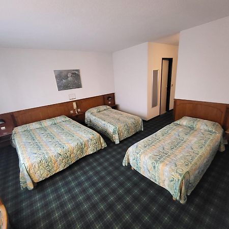 Hotel Christ Roi Lourdes Esterno foto