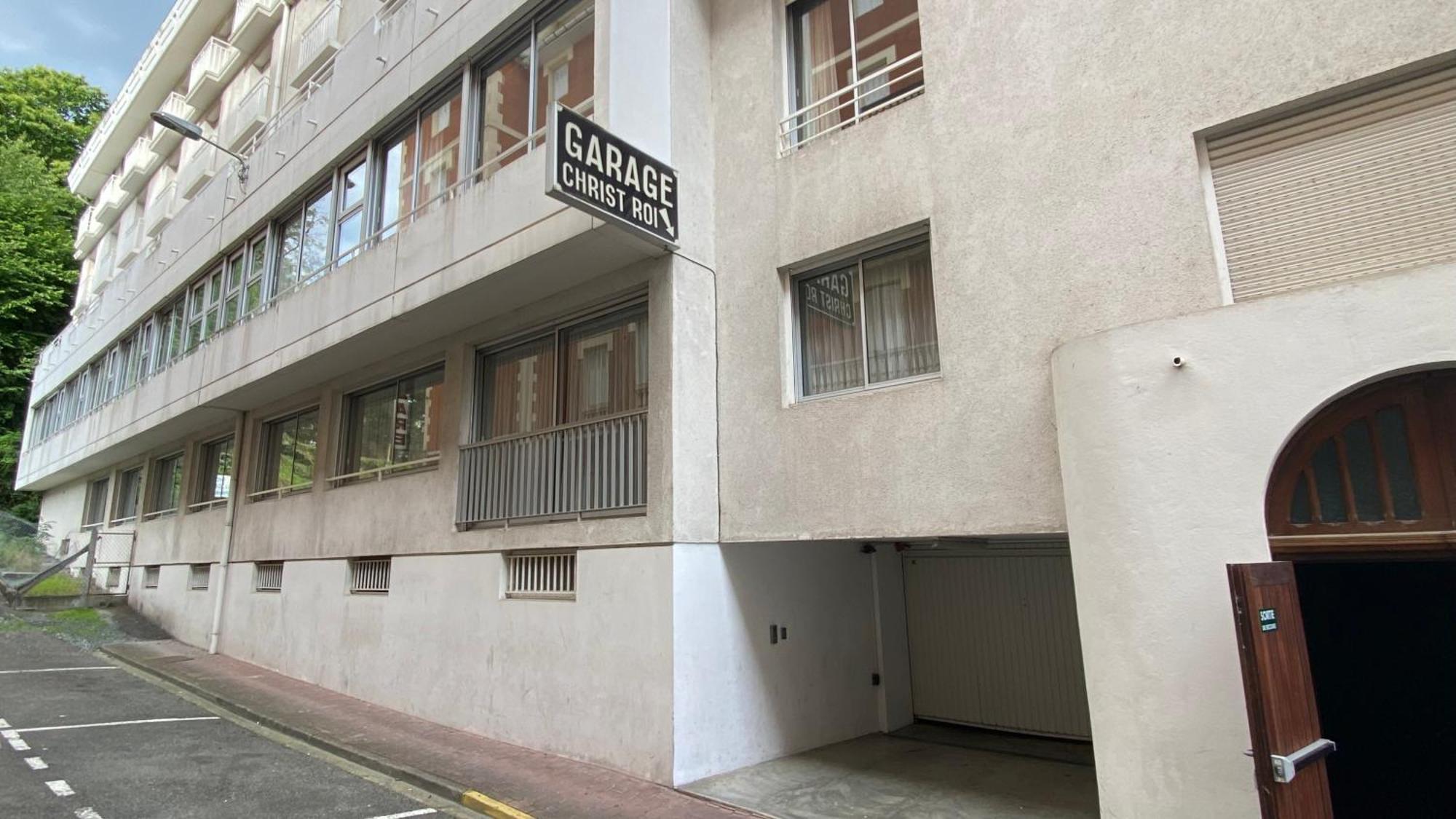 Hotel Christ Roi Lourdes Esterno foto