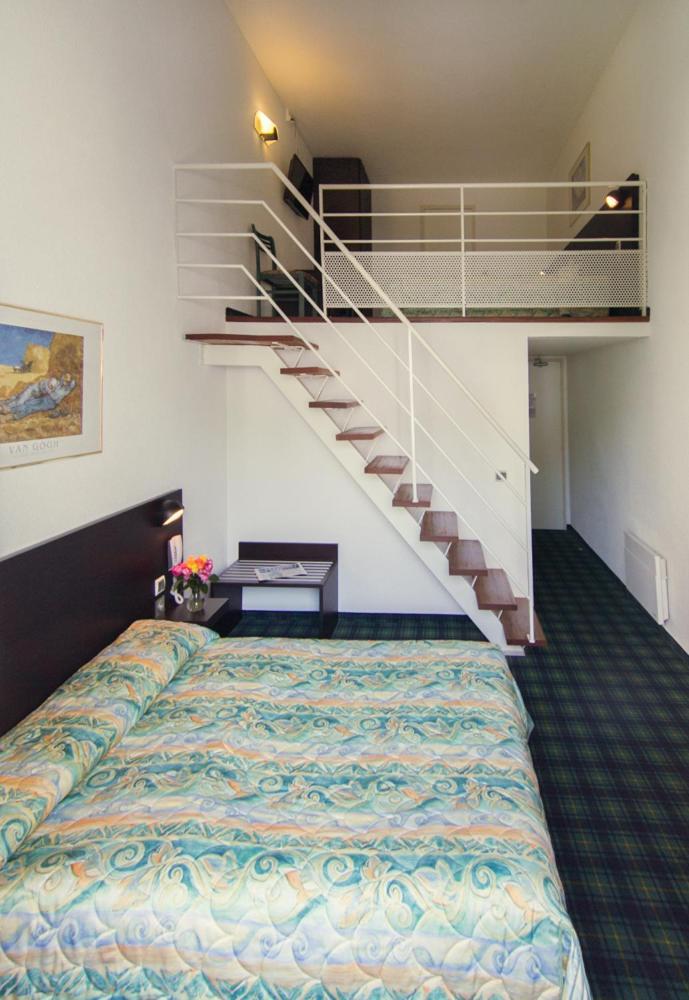 Hotel Christ Roi Lourdes Esterno foto