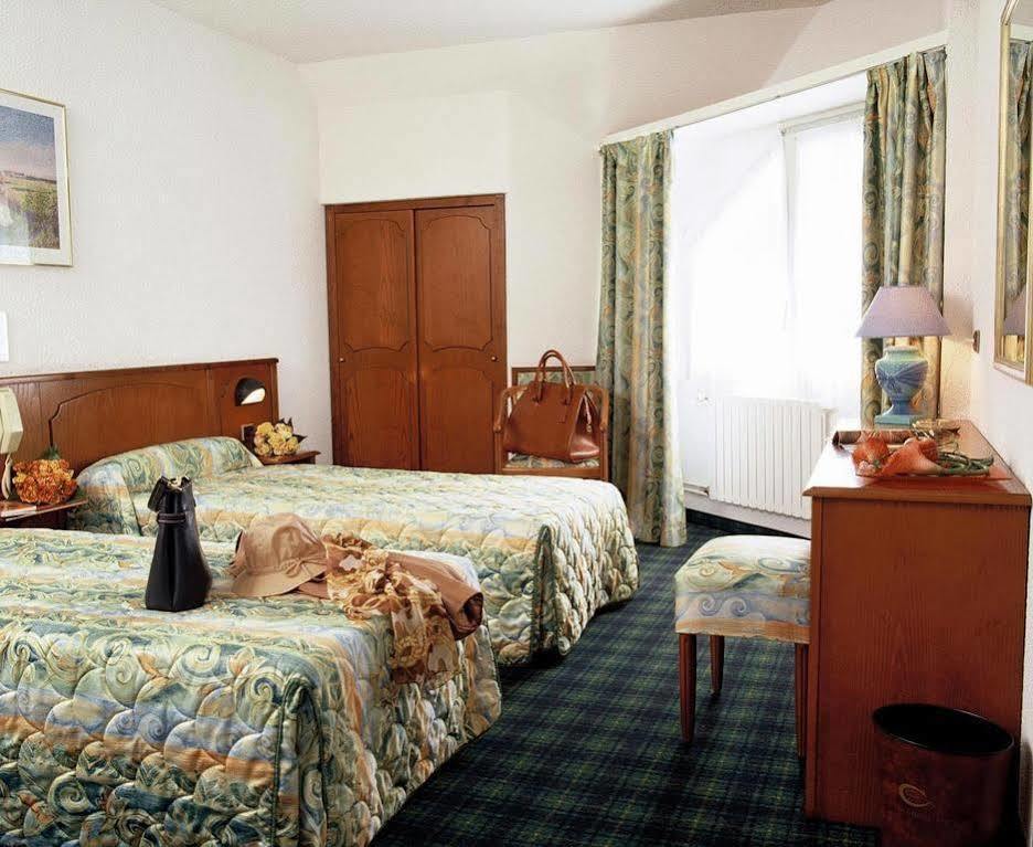 Hotel Christ Roi Lourdes Esterno foto