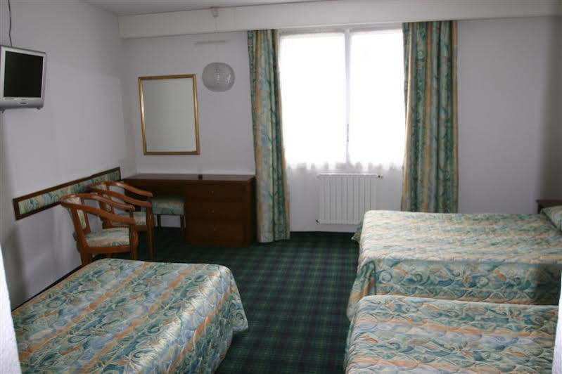 Hotel Christ Roi Lourdes Esterno foto