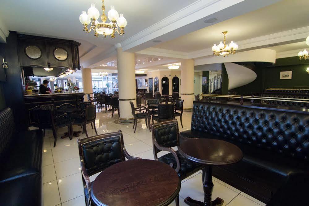 Hotel Christ Roi Lourdes Esterno foto