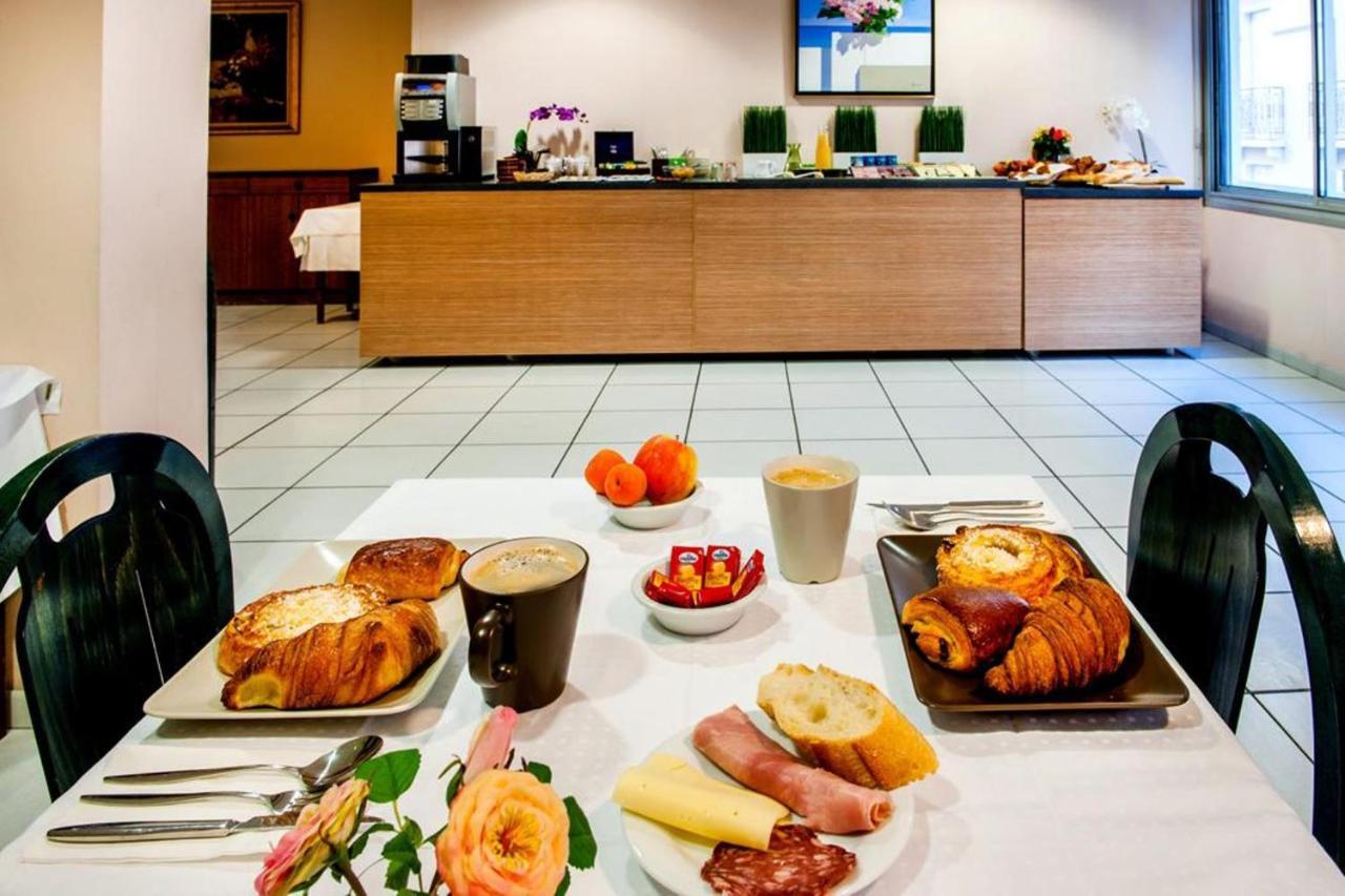 Hotel Christ Roi Lourdes Esterno foto