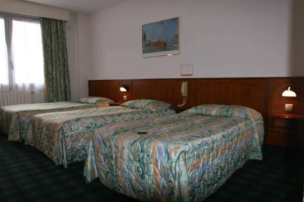 Hotel Christ Roi Lourdes Esterno foto